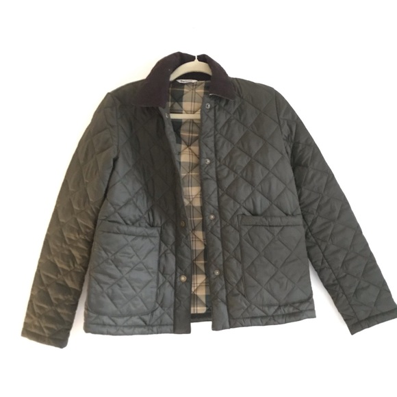 Barbour Jackets & Blazers - Perfect Condition Barbour Quilted Light Jacket - 6